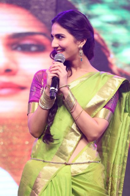 Vani-Kapoor-at-Aaha-Kalyanam-Audio-Launch